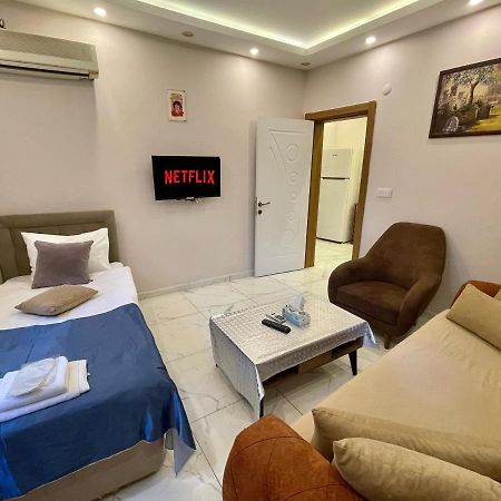 Appartement Ucal Apart à Istambul Extérieur photo
